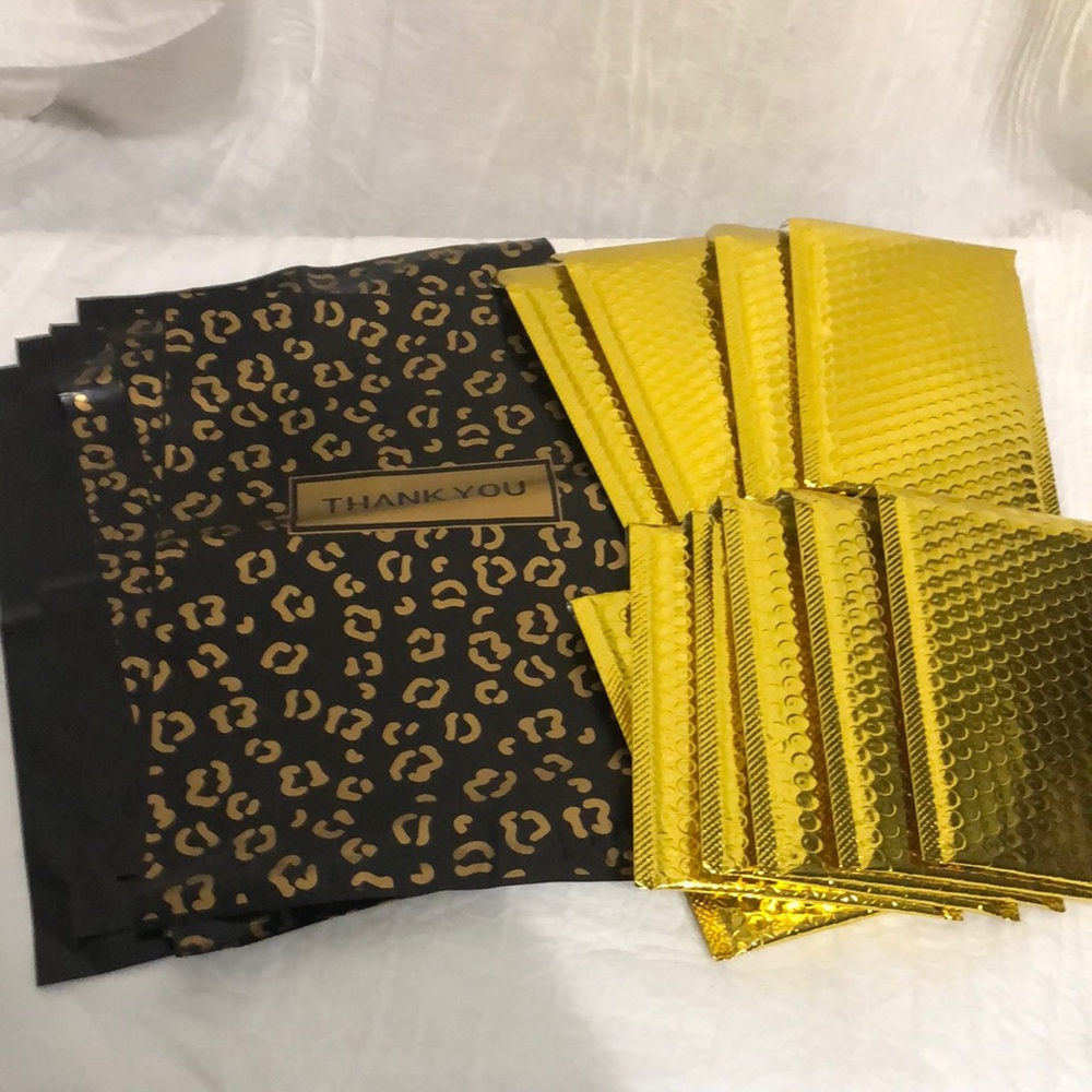 Gold Bubble Mailers + Poly Mailers bundle of 20 - Picture 1 of 3